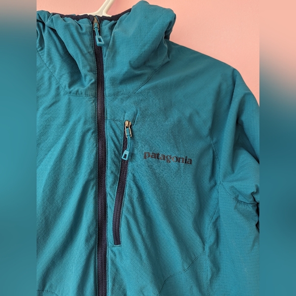 Patagonia Women's M Nano Light Jacket - Picture 1 of 5